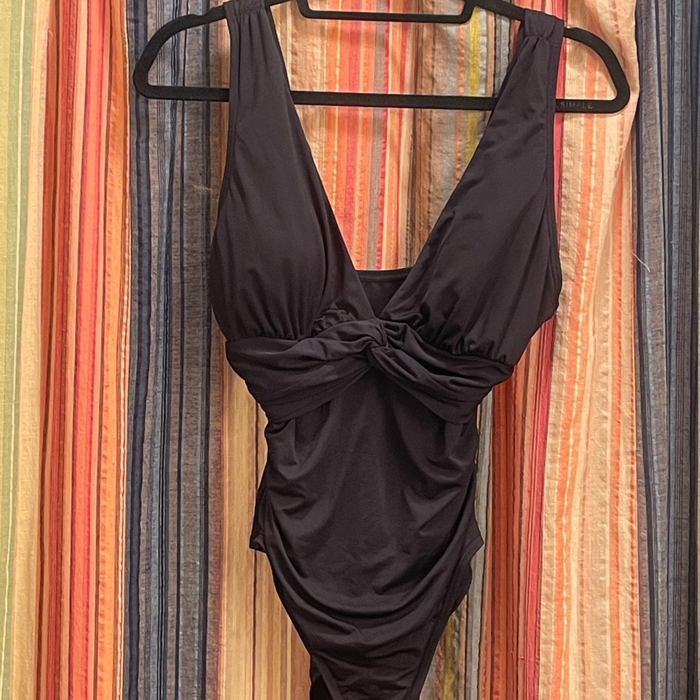 Soma Elegant Black Swimwear